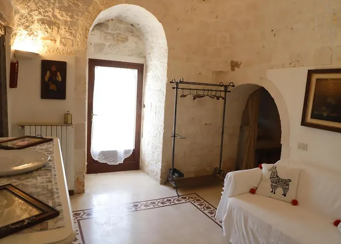 Trulli Anna *